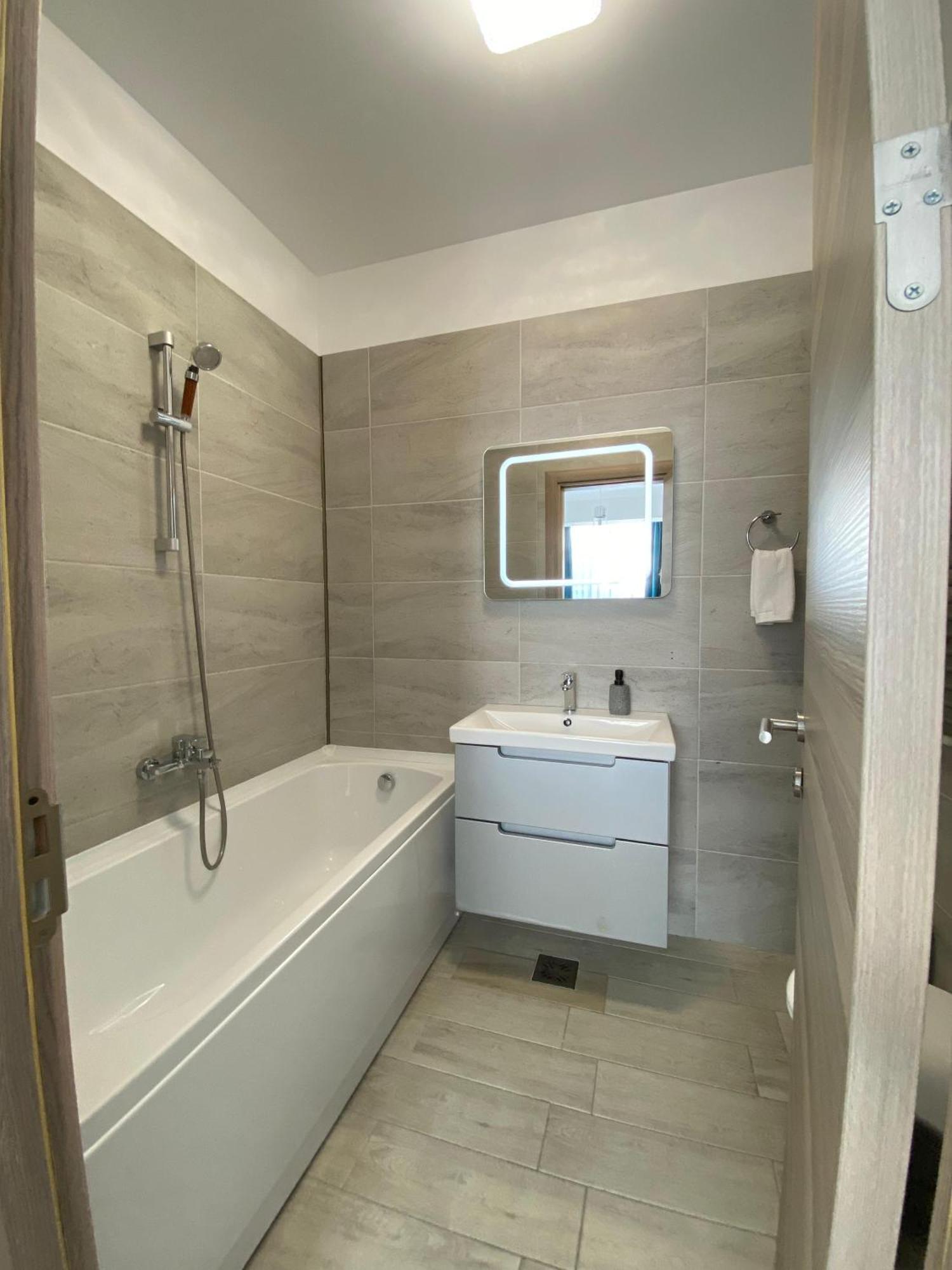 Iako Premium Apartament Năvodari Exterior foto